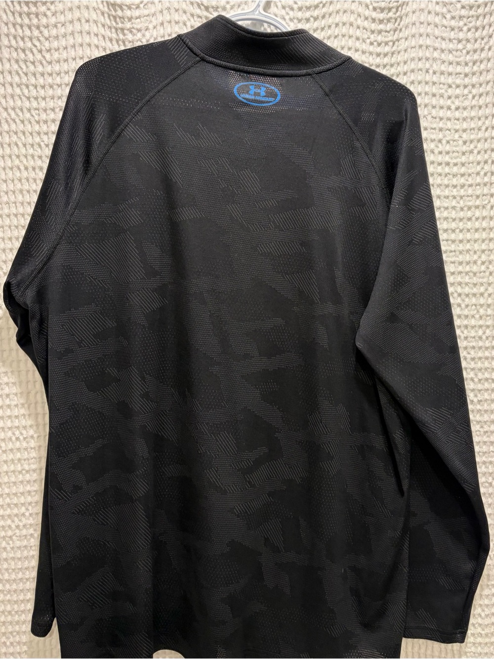 Under Armour Black & Blue Men's Zip-Up Sweater